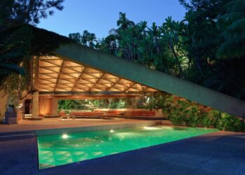 Lautner House: A Masterpiece of Modern Architecture