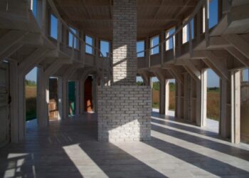 Alexander Brodsky: Russian Architecture That Speaks Volumes