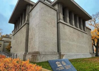 Visiting Unity Temple: What International Travelers Should Know